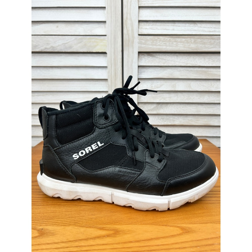 Sorel Kinetic RNEGD Sport Boots Size 10 Black Womens Waterproof Sneakers